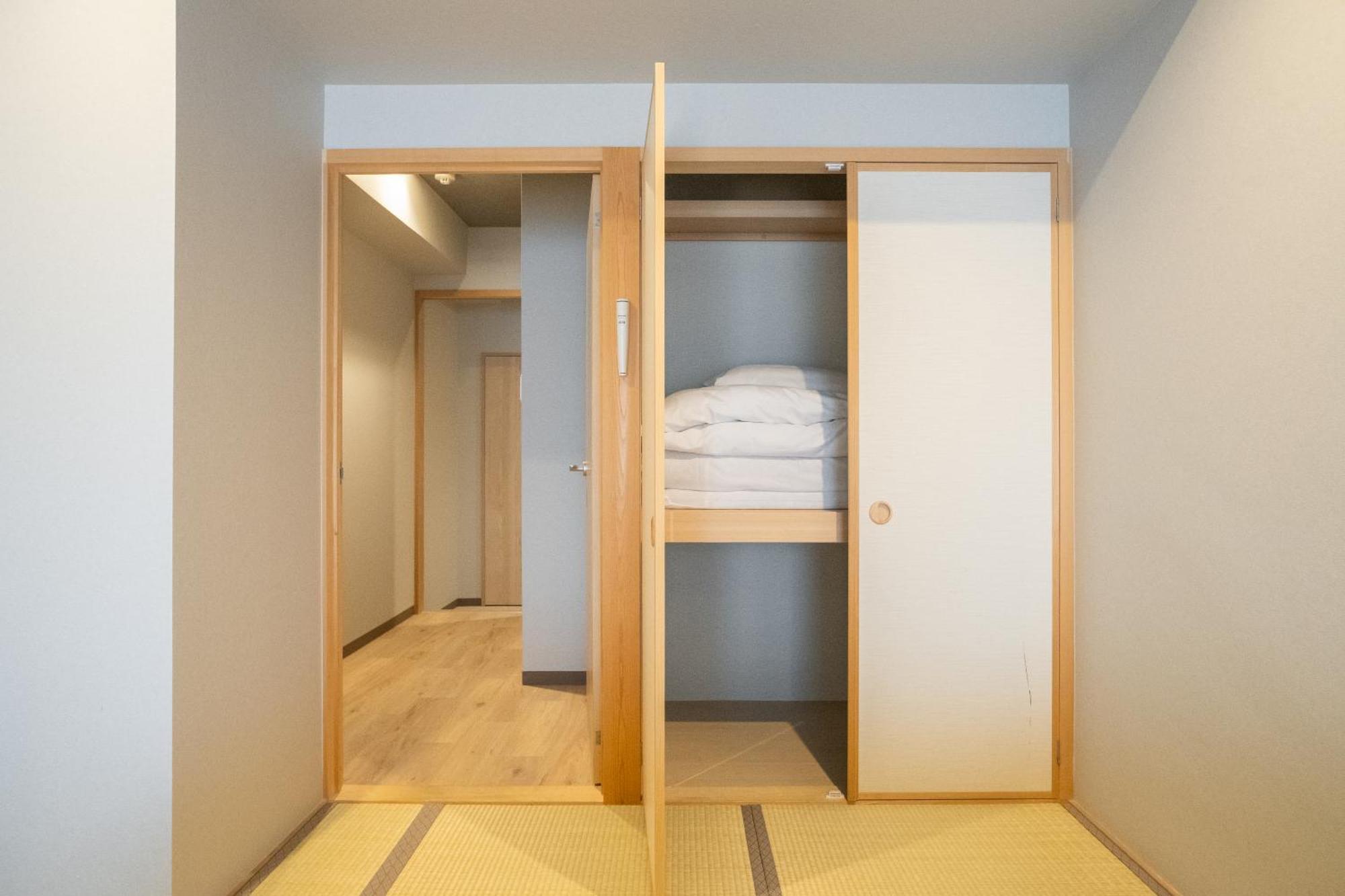 Отель Wayfarer Kyoto Shijo Экстерьер фото
